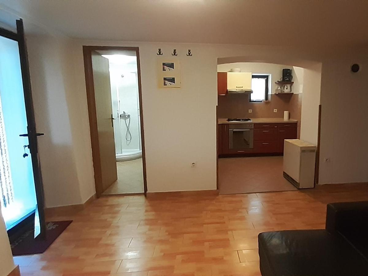 Holiday Home Loznati Црес Екстер'єр фото