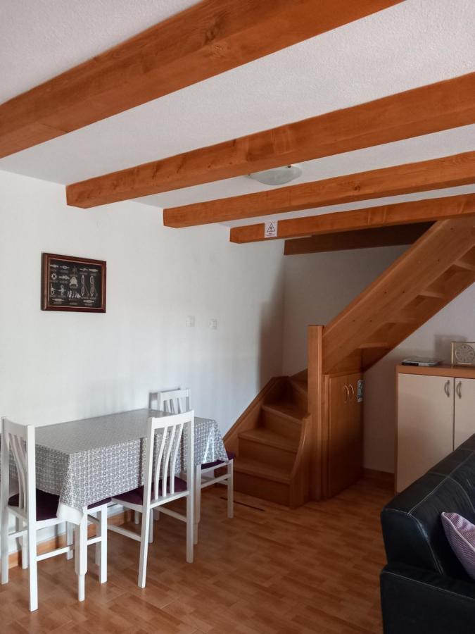 Holiday Home Loznati Црес Екстер'єр фото