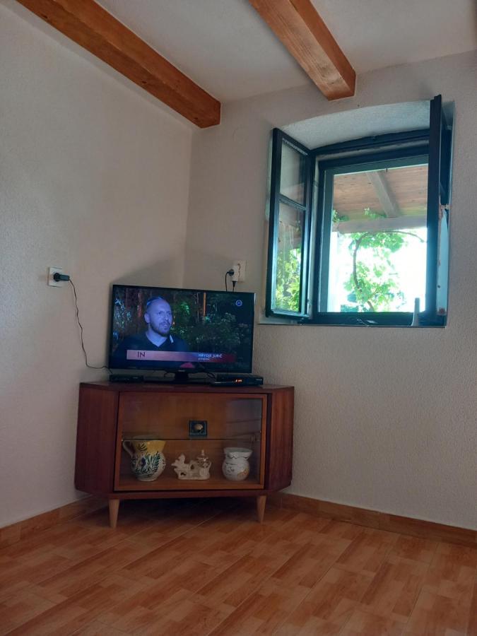 Holiday Home Loznati Црес Екстер'єр фото