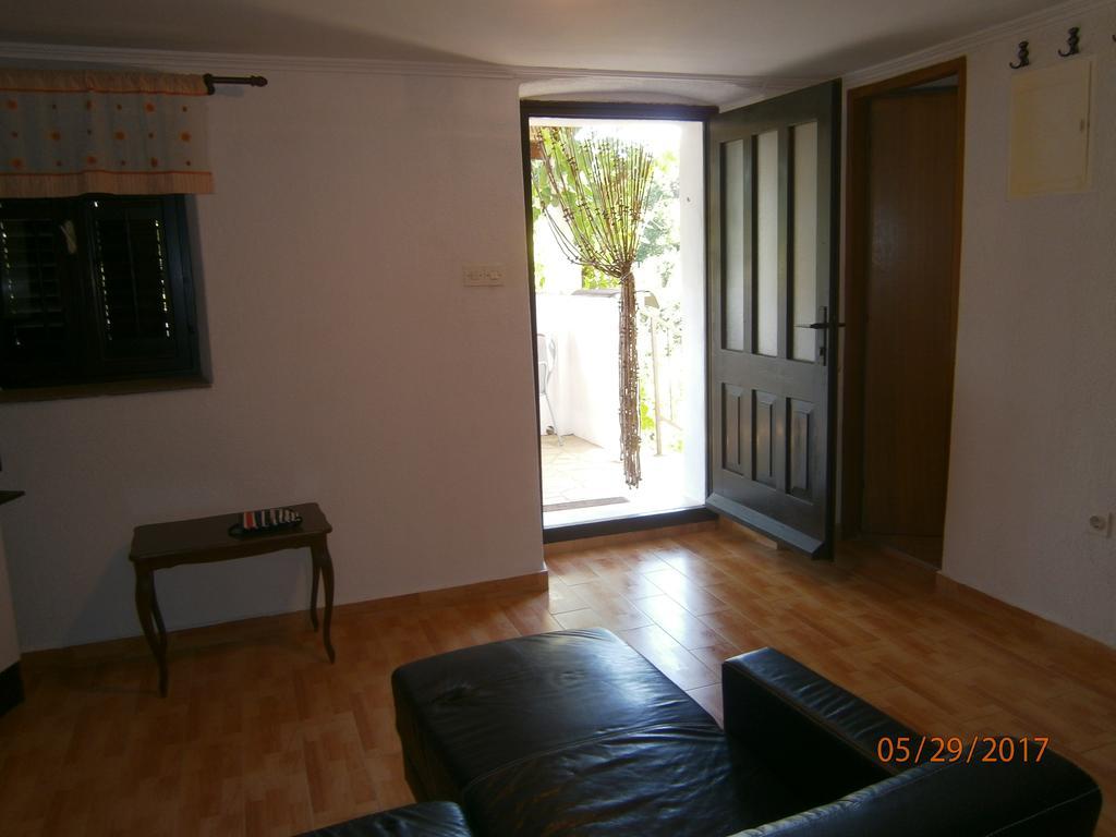 Holiday Home Loznati Црес Екстер'єр фото
